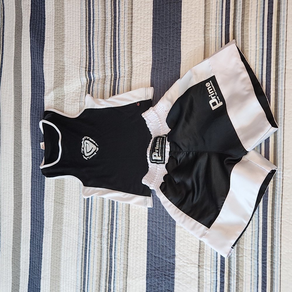 Prime Brand Kids Boxing Set Size 3-4 years